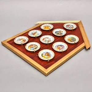 Набор Фарфоровых тарелок «Сказочный домик», The FRANKLIN Porcelain США - 1979 год.