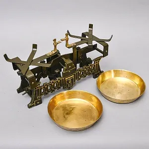 Антикварные Кухонные Весы с двумя чашами «Balance de Menage» на 2 кг. Франция начало ХХ века!