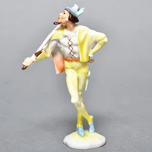 Коллекционная Фарфоровая статуэтка «Король - Дроздобород», Hutschenreuther  Германия. 