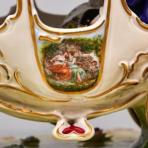 Большая Фарфоровая статуэтка «Карета с влюбленной парой», Scheibe Alsbach Германия, 1925 - 1962 гг. 