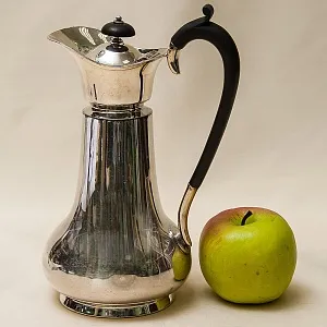 Винтажный Металлический Кофейник - Кувшин на 0,8 литра. Silverplate, SHEFFIELD Англия 50-е годы ХХ века.