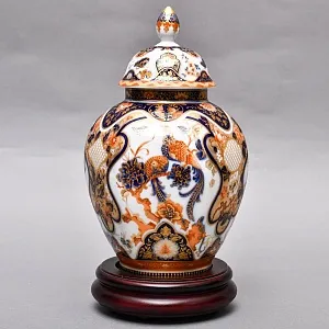 Коллекционный Вазон - Ваза с крышкой на подставке из серии «Yokohama» H - 29 см., Фарфор KAISER, Германия.