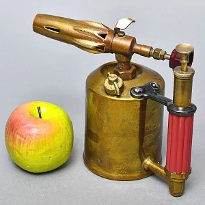 Винтажная Бензиновая Горелка - Паяльная Латунная Лампа, Швеция середина ХХ века. 