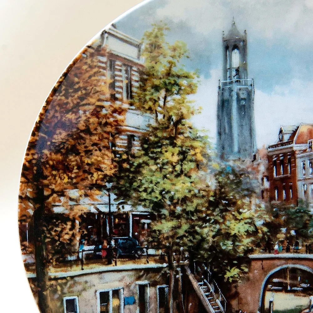 Коллекционная Тарелка «Старый канал в Утрехте» Фарфор, Royal MOSA, Голландия -1991 год..