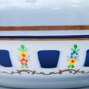 Стеклянная Шкатулка «Цветочная Нежность»  LAUSITZER GLASWERKE Германия - 50-70е гг.