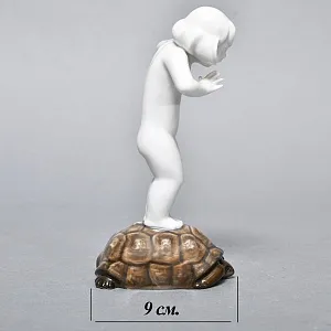 Антикварная Фарфоровая статуэтка «Девочка на черепахе», ROSENTHAL Германия, середина ХХ века.