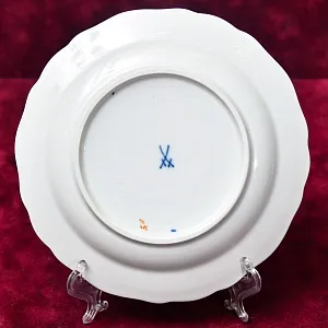 Чайная фарфоровая пара+Тарелка (Тройка) серии BLUME Фарфор MEISSEN / МЕЙСЕН Германия.