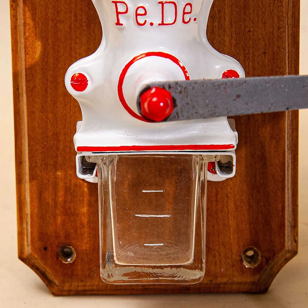 Винтажная Настенная Ручная Кофемолка в стиле АРТ-Деко, Голландия PeDe, середина ХХ века..