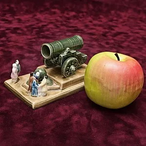 Миниатюрная Фаянсовая Композиции - Статуэтка «Царь-Пушка» СССР ЗиК Конаково -70 гг.