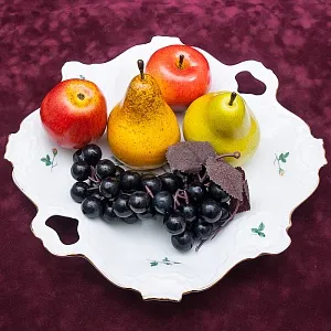 Большое Сервировочное Блюдо «Роза» Фарфор KAISER Германия -1967 - 1970 годы.