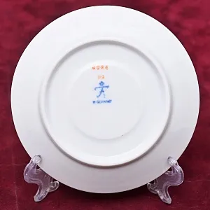 Коллекционная Фарфоровая Кофейная Пара FURSTENBERG, Германия - вторая половина ХХ века.