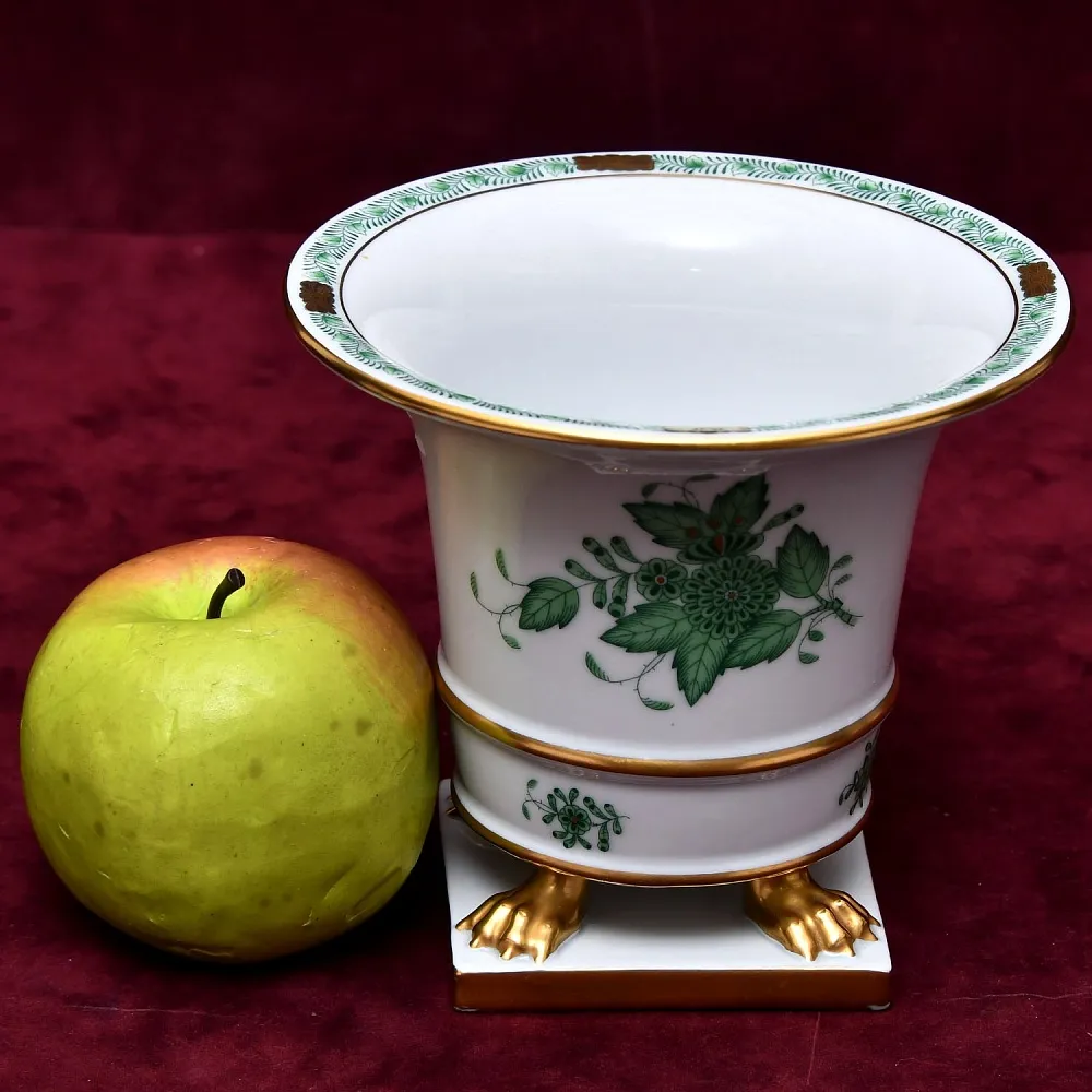 Классическая Фарфоровая Ваза APPONYI GREEN, HEREND Венгрия, вторая половина ХХ века.