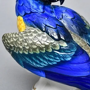 Коллекционная Фарфоровая статуэтка «Попугай Сине-Желтый АРА», ROSENTHAL Германия - 1936 год. 