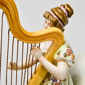 Антикварная Статуэтка «Арфистка и Кавалер - Репетиция», фарфор Scheibe - Alsbach, Германия.