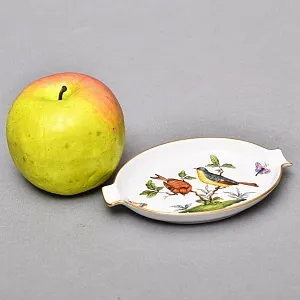 Небольшая Фарфоровая мелочевница - пепельница «ROTHSHILD BIRDS», HEREND Венгрия. 