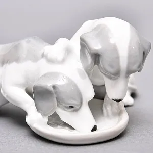  Антикварная Фарфоровая статуэтка «Два щенка», PirkenHammer Чехословакия, 1920 - 1938 годы. 