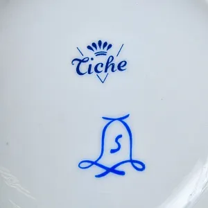 Классическая Фарфоровая Шкатулка - Бонбоньерка «РОЗОВЫЙ БУТОН», Сiche of Milan Италия.