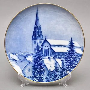 Коллекционная Фарфоровая Тарелка - Блюдо «Городской Собор зимой», Hutschenreuther Германия - 1979 год. 