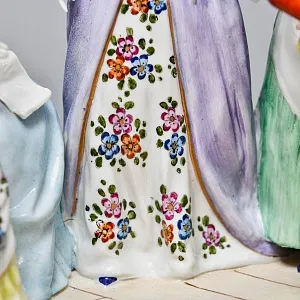 Антикварная Статуэтка «Неожиданное Угощение», Фарфор, Dressel & Kister Passau Германия, 1907 - 1922 гг. 