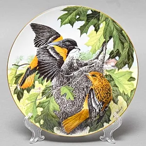 Коллекционная Тарелка «Иволга - Строительство гнезда» Фарфор, Franklin Porcelain США -1983 год.