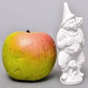 Коллекционная Фарфоровая статуэтка «Клоун с совой и обезьяной», MEISSEN /МЕЙСЕН Германия.