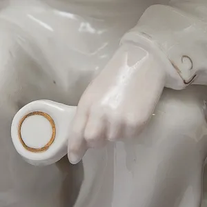 Большая Фарфоровая статуэтка «Юный геолог», СССР Полонне ЗХК, середина ХХ века. 