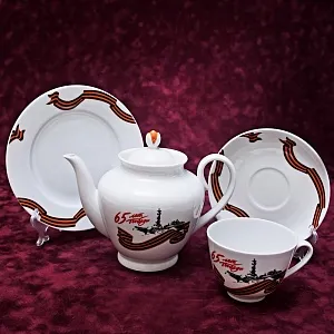 Коллекционный Чайный сервиз «Эгоист» - «65 лет Победы», Фарфор ИФЗ, Россия. 