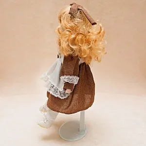 Коллекционная фарфоровая кукла №7  Н - 31 см.