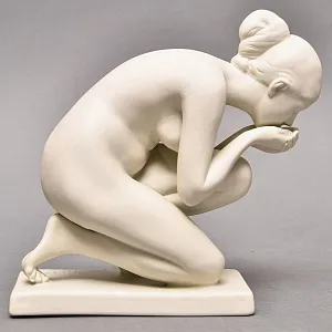 Коллекционная Фарфоровая статуэтка «Обнаженная у ручья», ROSENTHAL Германия, 1983 - 1991 годы. 