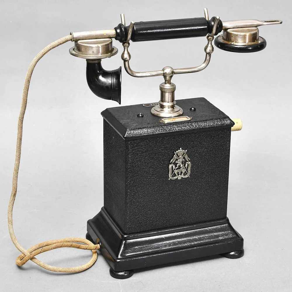 Старинный Настольный Телефонный аппарат - Телефон «LM Ericsson & Со», Бельгия -1905 год.
