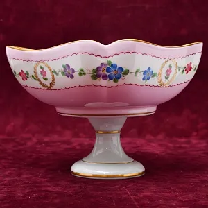 Антикварная Фарфоровая Фруктовница - Конфетница - Ваза на ноге «Цветочная гирлянда», Limoges Франция.