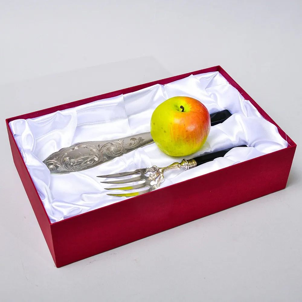 Винтажный Набор для Сервировки и подачи блюд Нож + Вилка, Silverplated Франция начало ХХ века.