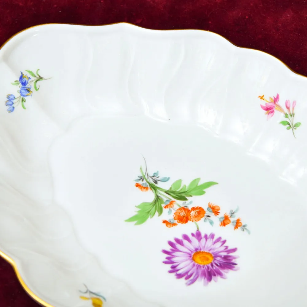 Коллекционная Тарелка овальной формы - Блюдо «Цветочный Букет», MEISSEN Германия.