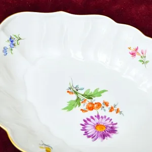 Коллекционная Тарелка овальной формы - Блюдо «Цветочный Букет», MEISSEN Германия.