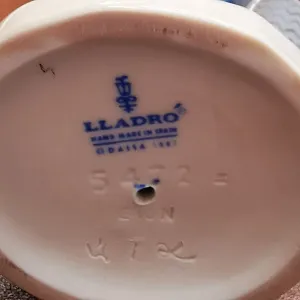 Фарфоровая статуэтка «Клоун со скрипкой» Lladro, Испания - 1987 год.