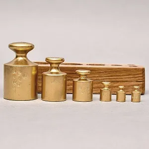 Винтажный Набор Гирь и Разновесов для Весов, Аптек и Химкабинетов, Киров СССР -1973 г.