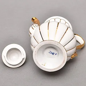 Редкость! Фарфоровый Кофейный сервиз на 6 персон - 21 предмет, Х форма MEISSEN, Германия.