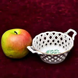 Фарфоровая Вазочка - Сухарница - Мелочевница «Индийский Цветок» , HEREND Венгрия.