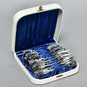 «Хильдесхаймская роза» - Сервировочный Набор Десертных Ложечек и Вилочек, Silverplate, Германия 60-е годы.