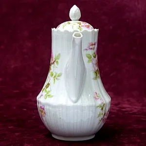 Чайно-кофейный Фарфоровый набор «Тет-а-Тет» из серии «Шиповник», Limoges Франция -1979 год.