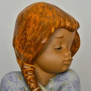 Коллекционная  Фарфоровая статуэтка «Ленивый день», Lladro серия Грес, Испания.