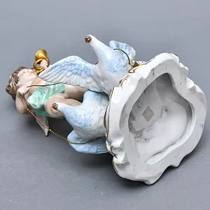 Редкая Фарфоровая Статуэтка «Путти - ПОЧТАЛЬОН», Scheibe - Alsbach, Германия середина ХХ века.