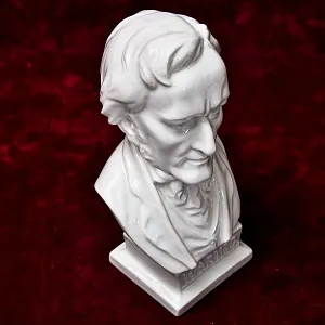 Коллекционный Фарфоровый Бюст - Статуэтка «Композитор Рихард ВАГНЕР - WAGNER» HEREND Венгрия.