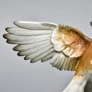 Коллекционная Фарфоровая статуэтка «Птица. Взлетающая Сойка», Hutschenreuther Германия.