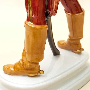 Большая Коллекционная Фарфоровая Cтатуэтка «ГУСАР» HEREND Венгрия 1949-1960 годы.