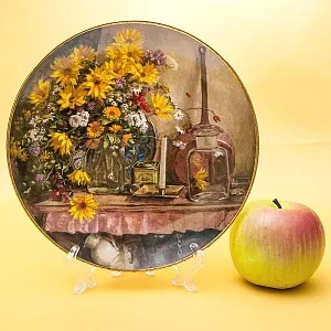 Коллекционная Номерная Тарелка «Натюрморт на камине» Фарфор, Royal MOSA, Голландия -1988 год.