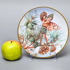 Коллекционная Фарфоровая Тарелка - Блюдо «Фея Сосны», Wedgwood Англия - 1989 год. 