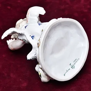 Редкость!!! Фарфоровая Статуэтка «Девочка и Цыплёнок», Карл Энс / Karl Ens Германия, 30-е гг.