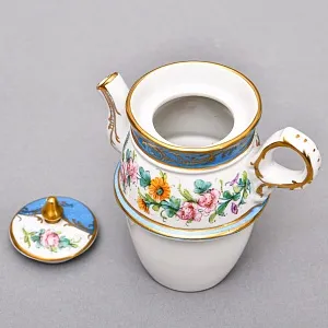 Антикварный Заварочный Чайник на подставке «Цветочная гирлянда», Франция - первая половина ХХ века.