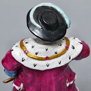 Полная Коллекционная серия Фарфоровых статуэток «Генрих VIII и его шесть жен», Sitzendorf Германия.